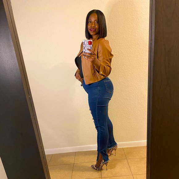 “”Split Personality” - Picture 4 of 4